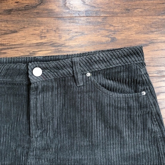 BDG • frayed hem corduroy mini skirt dark green raw hem Urban Outfitters Y2K - Picture 5 of 12
